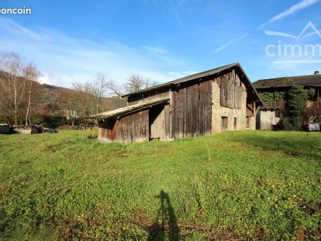 Grange 3 pièces 77 m²