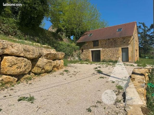 Grange 3 pièces 80 m²