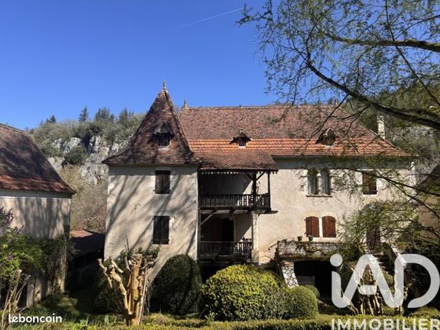 Grange 10 pièces 210 m²