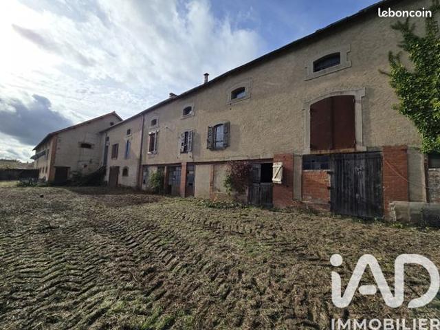 Grange 10 pièces 300 m²