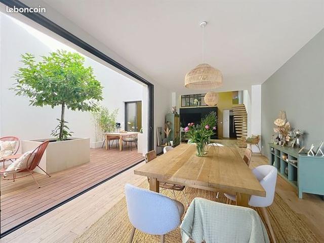 Grange 10 pièces 320 m²