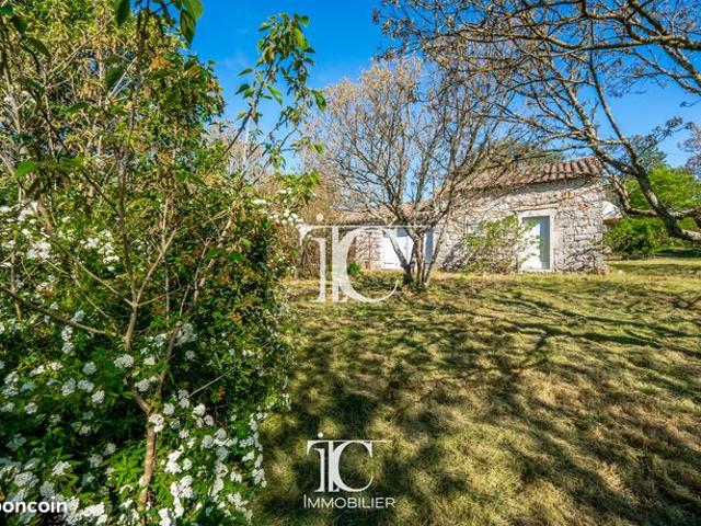 Grange 1 pièce 40 m²
