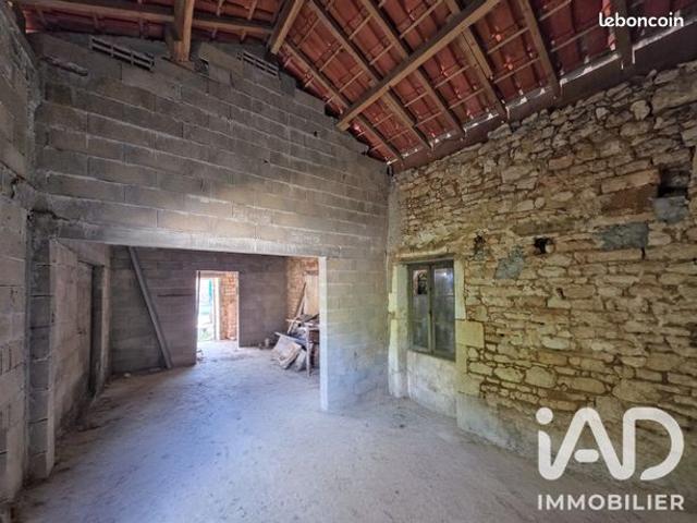 Grange 1 pièce 59 m²