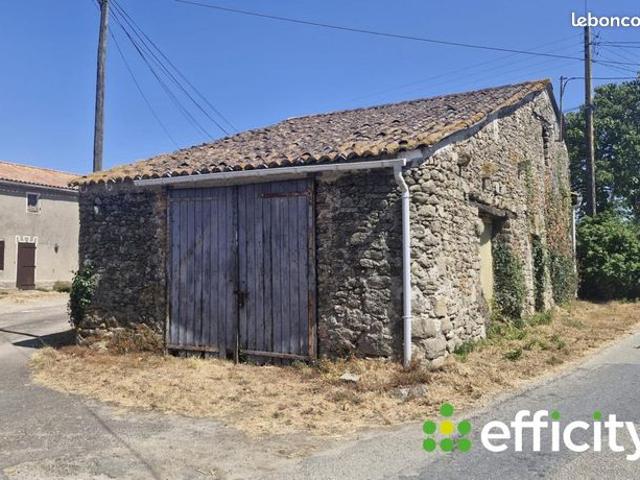 Grange 1 pièce 67 m²