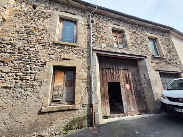 Grange 1 pièce 80 m²