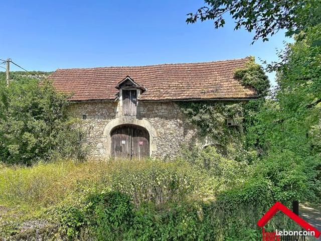 Grange 1 pièce 95 m²
