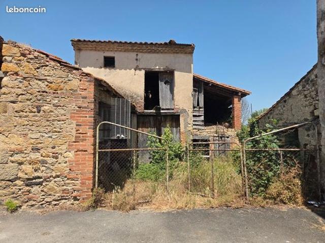 Grange 1 pièce 100 m²