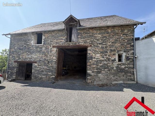 Grange 1 pièce 110 m²