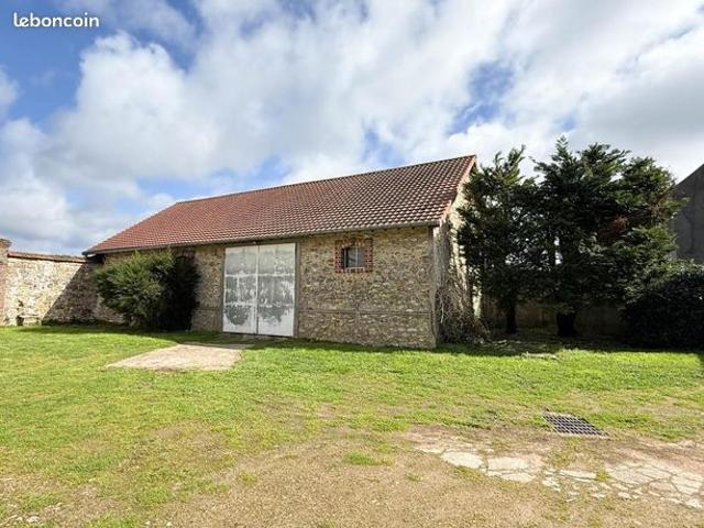 Grange 1 pièce 121 m²