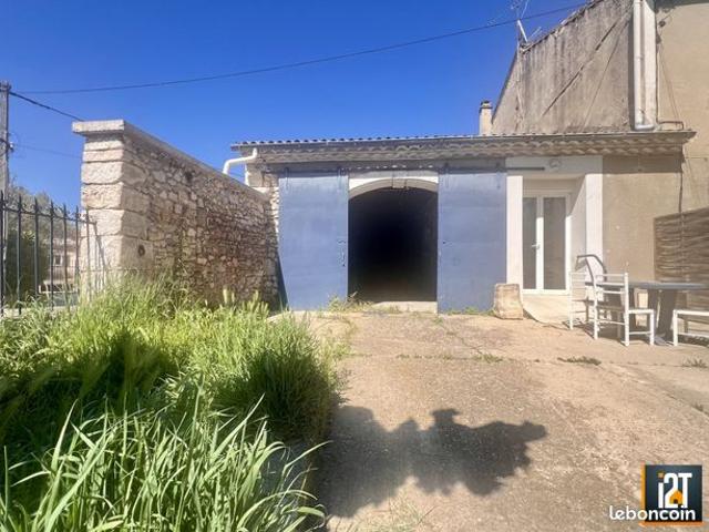 Grange 1 pièce 12 m²