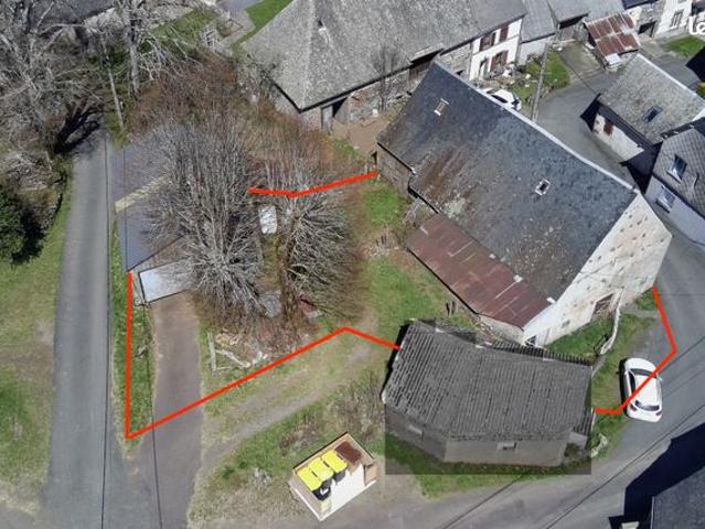 Grange 1 pièce 133 m²