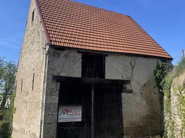 Grange 1 pièce 140 m²