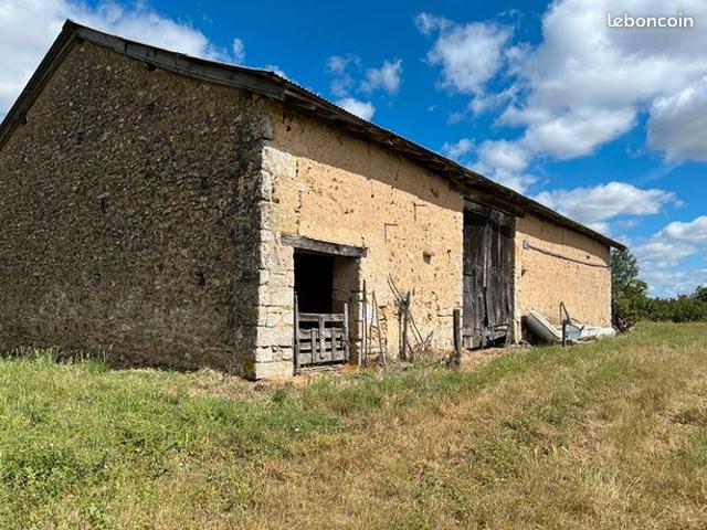 Grange 1 pièce 166 m²