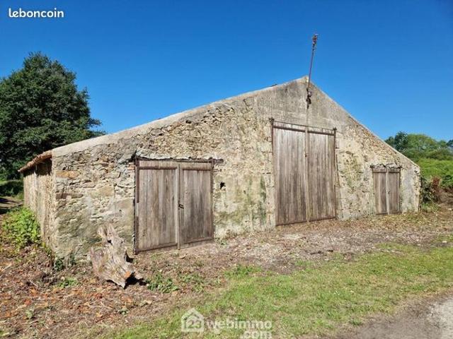 Grange 1 pièce 171 m²