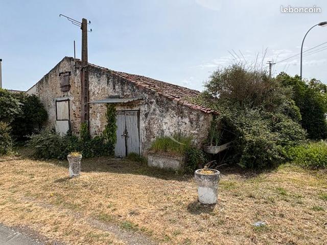 Grange 1 pièce 175 m²