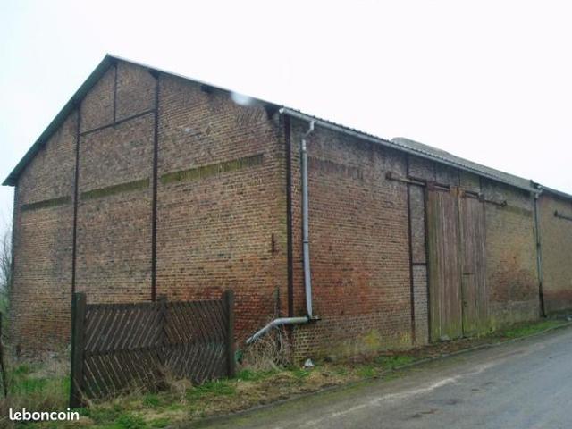 Grange 1 pièce 185 m²