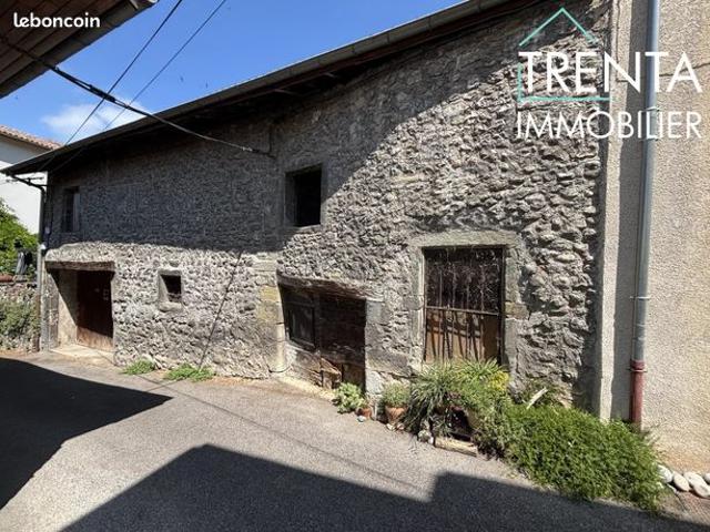 Grange 1 pièce 190 m²