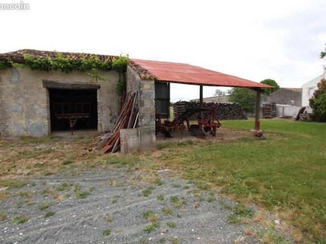 Grange 1 pièce 1 m²