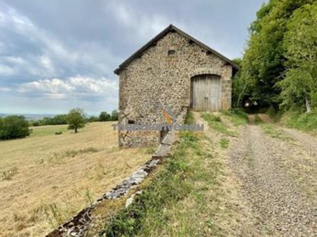 Grange 1 pièce 220 m²