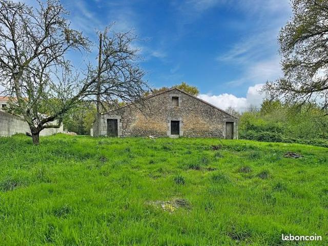 Grange 1 pièce 243 m²