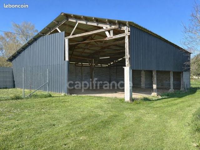 Grange 1 pièce 267 m²