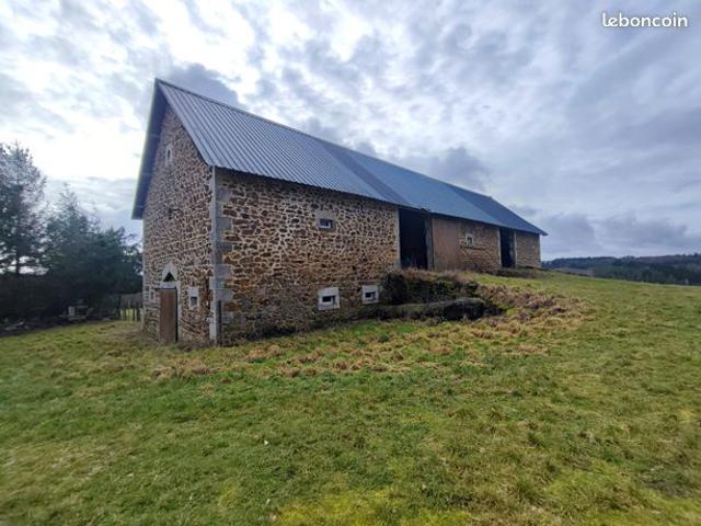 Grange 1 pièce 270 m²