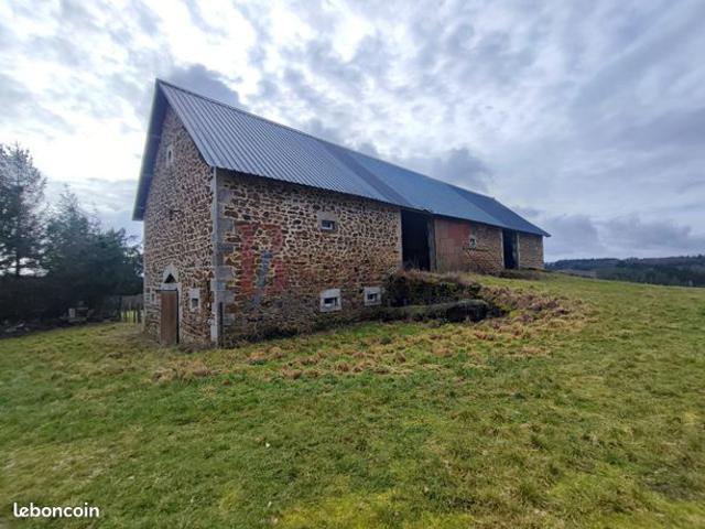 Grange 1 pièce 270 m²