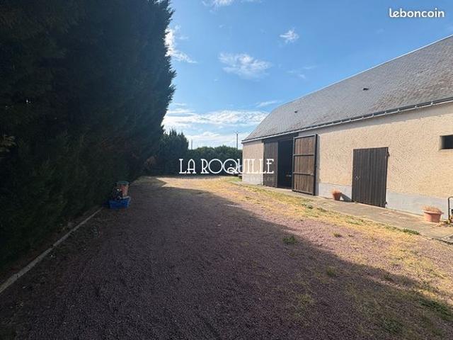 Grange 2 pièces 100 m²