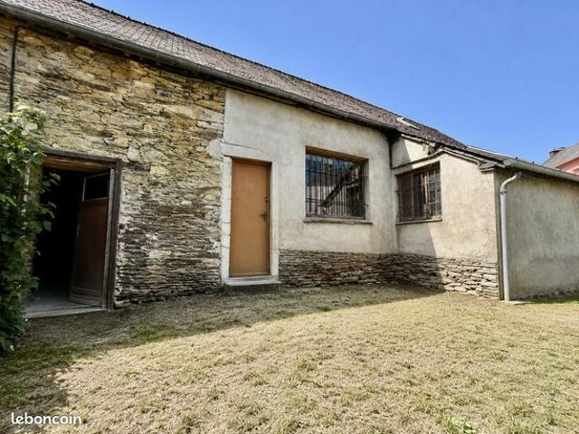 Grange 2 pièces 100 m²
