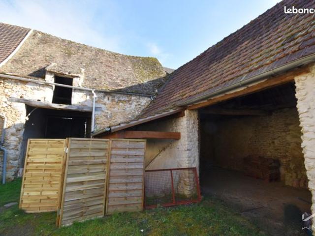 Grange 2 pièces 102 m²