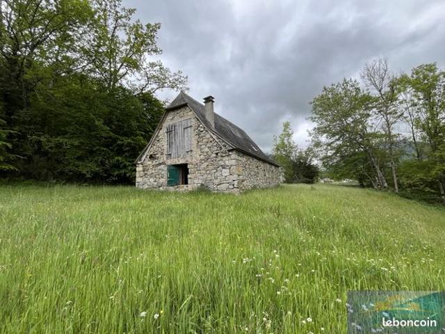 Grange 2 pièces 130 m²