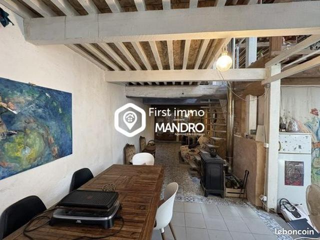 Grange 2 pièces 150 m²
