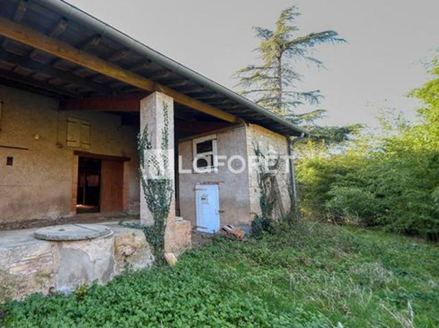 Grange 2 pièces 150 m²