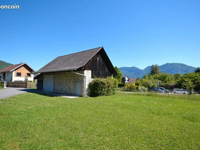 Grange 2 pièces 170 m²