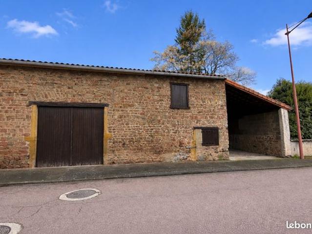 Grange 2 pièces 180 m²