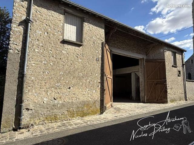 Grange 2 pièces 190 m²