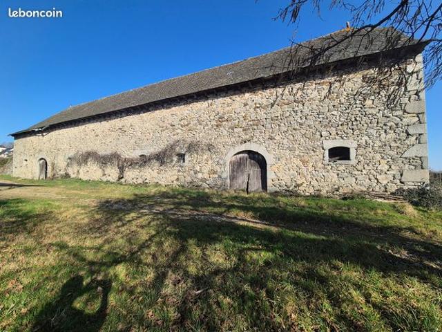 Grange 2 pièces 586 m²