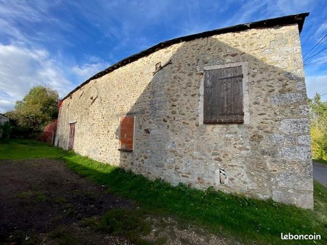 Grange 2 pièces 85 m²