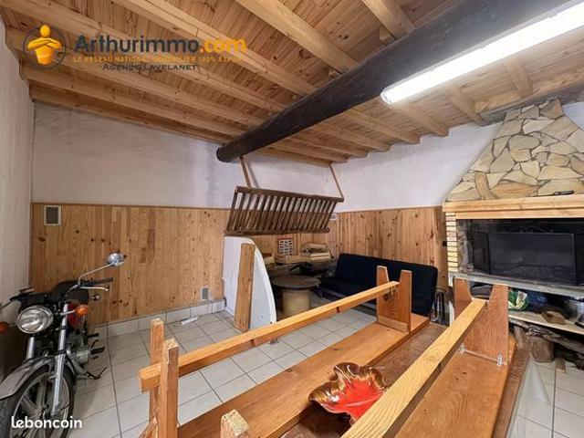 Grange 2 pièces 97 m²
