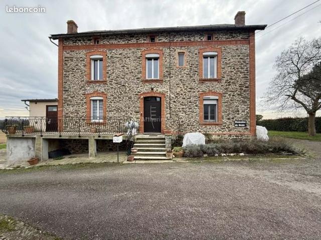 Grange 7 pièces 215 m²