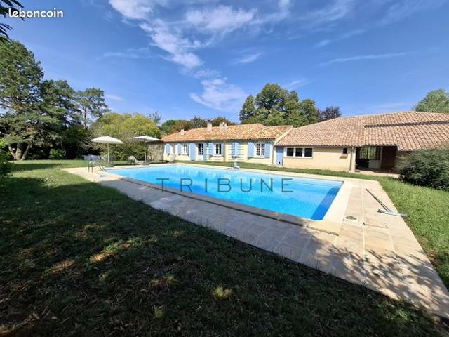 Grange 7 pièces 243 m²