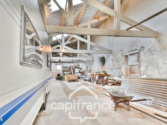 Grange 7 pièces 592 m²