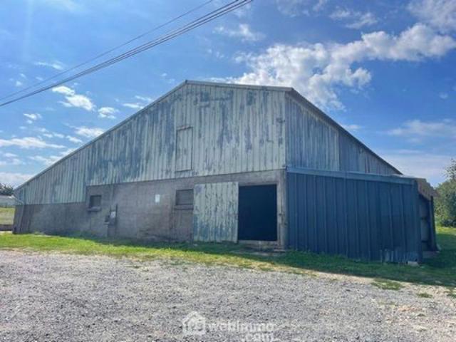 Grange 450m² Soulaines sur Aubance