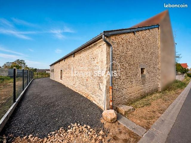Grange 4 pièces 124 m²