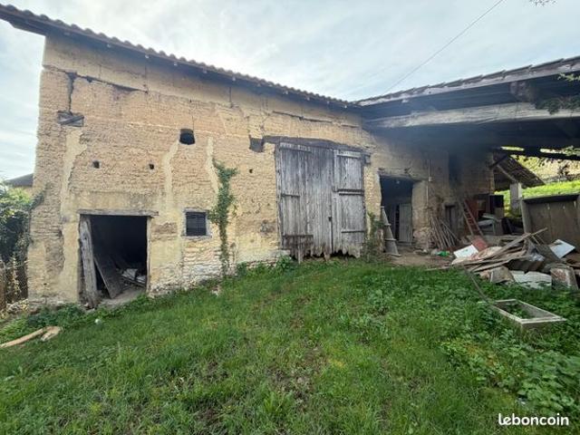 Grange 4 pièces 120 m²