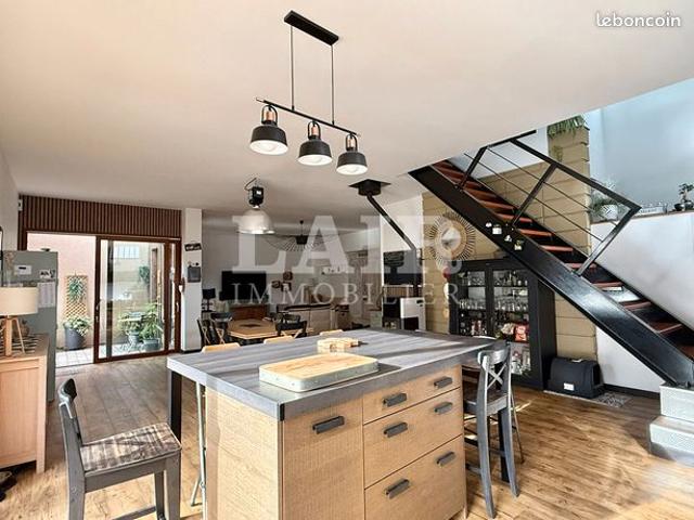 Grange 4 pièces 138 m²