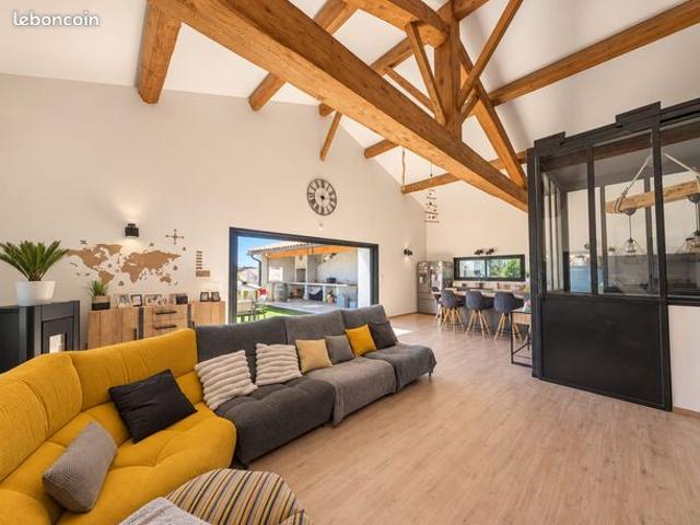 Grange 4 pièces 132 m²