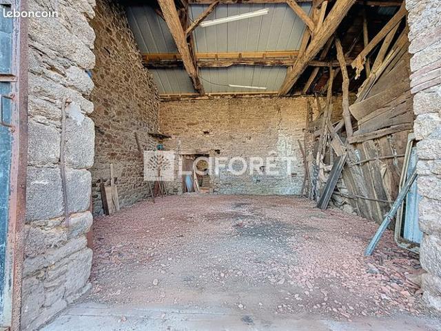 Grange 4 pièces 140 m²