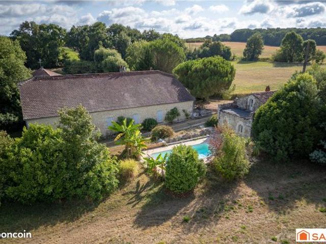 Grange 4 pièces 165 m²