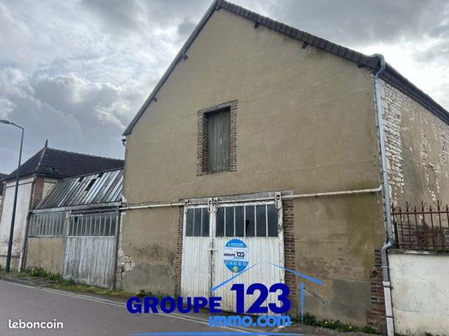 Grange 4 pièces 240 m²